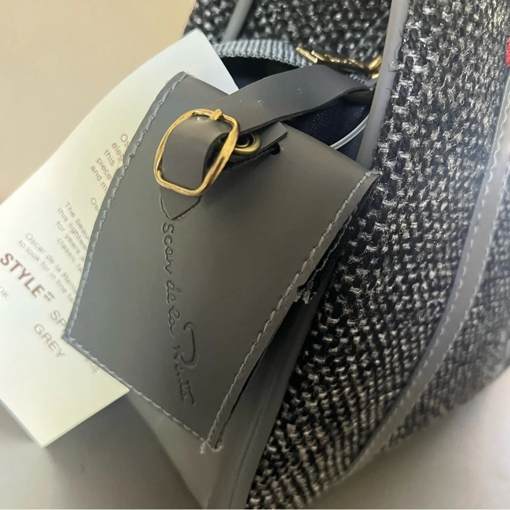 Vintage‎ Oscar de la Renta Gray Travel Bag
